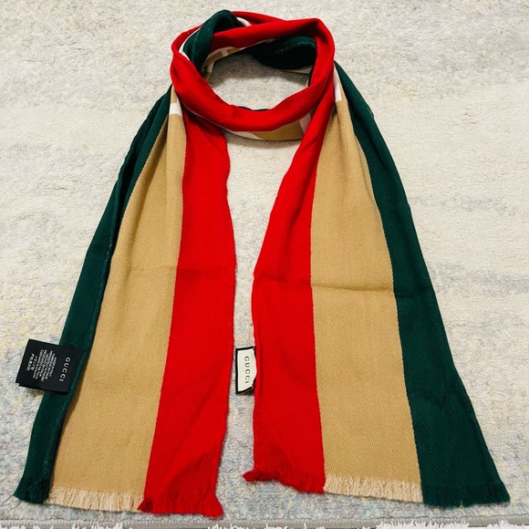 EUC Unisex Gucci BLIND FOR LOVE Prints Wool Scarf Iconic Color-way 20 X 170 cm - Picture 3 of 11